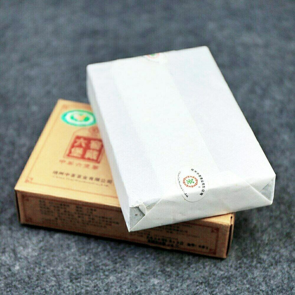 Zhong Cha Dark Organic Tea Brick 8312 Liupao Tea Hey Cha Liu Bao 400g