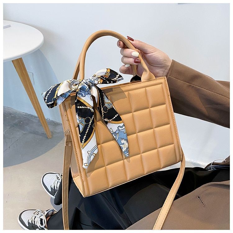 Single Strap Handbag Fashion Purse Synthetic Leather Shoulder Bag 24*20*9 CM 1PC