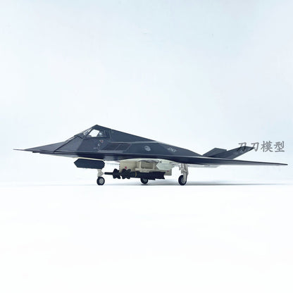 1:72 American F117a Nighthawk Stealth Fighter-bomber Alloy Aircraft Model