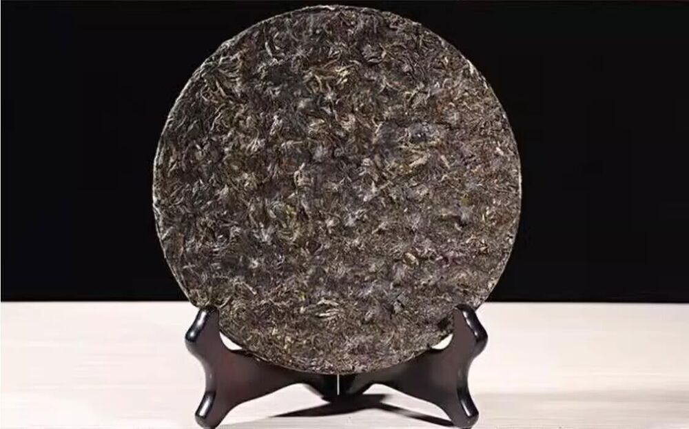 2017 Xiaguan Tuocha DA XUE SHAN Tie Bing FT Pu-erh Raw Tea Cake Pu'er Tee, 357g