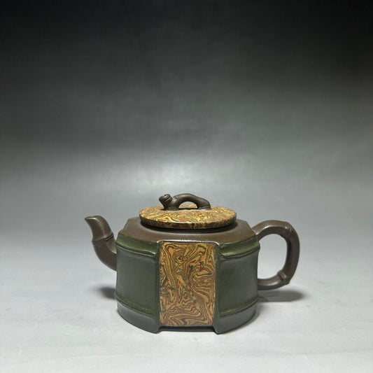 Chinese Yixing Zisha Clay Handmade Exquisite Teapot （青竹 底款：吕尧臣）