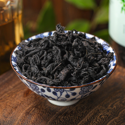 100g/canned Young Leaf Eucommia Ulmoides Health Tea In Bulk 新货杜仲叶 嫩叶杜仲散装养生茶