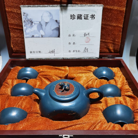 Chinese Yixing Zisha Clay Handmade Exquisite frog shape Teapot 品名：青蛙套壶 低款：顾景舟