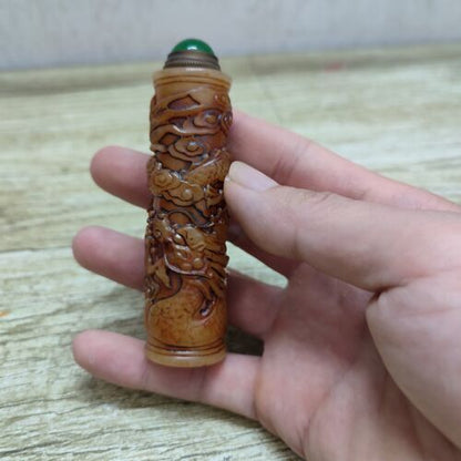collection carved stone chinese snuff bottles old seal Shoushan dragon statue