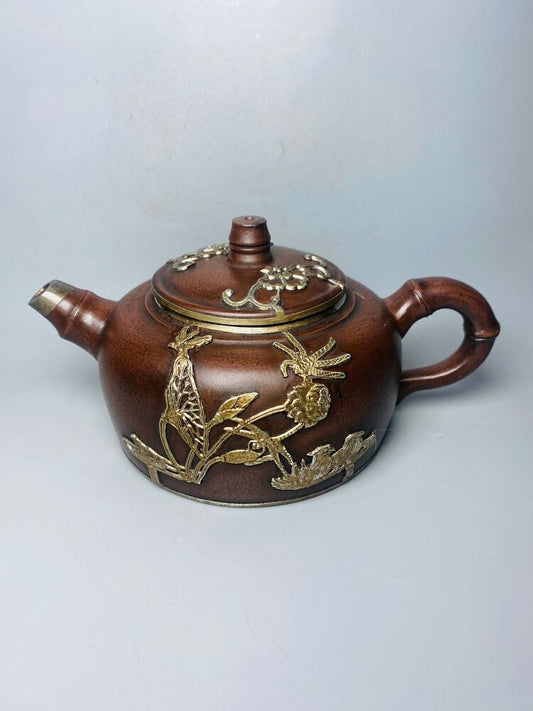 Chinese Yixing Zisha Clay Handmade Exquisite Teapot （ 包银鸳鸯 底款：民间艺人制）