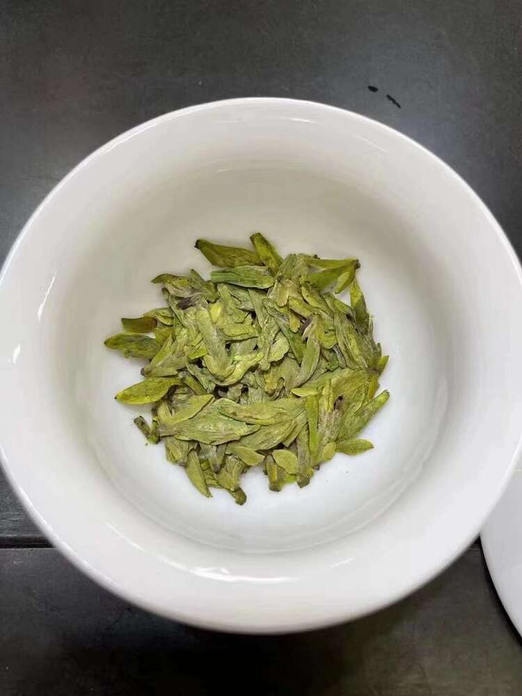 LONG JING IMPERIAL Dragon Well Green Tea Chinese Loose Leaf Tea Free Shipping