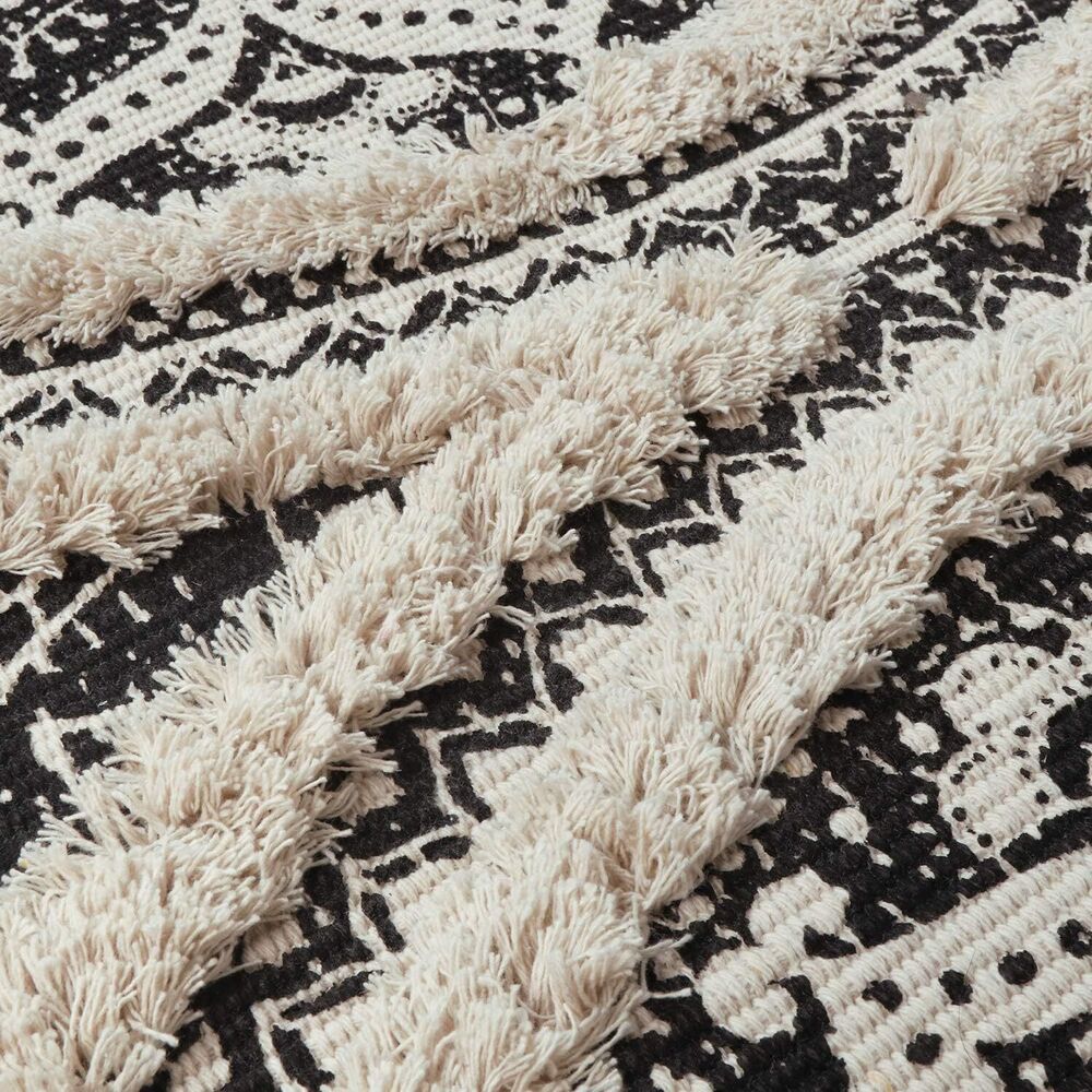 Hand Woven Small Boho Bathroom Rug Tufted Machine Washable Bohemian with Tassels