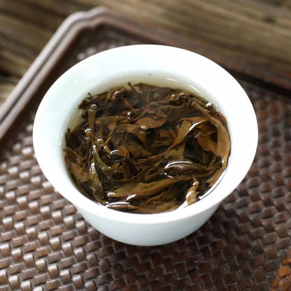 357g Yunnan Old Sheng Pu'er Tea 2009 Xigui Pu-erh Raw Tea Cake Aged Puerh Tea