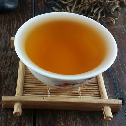 Dian Hong China Yunnan Famous Healthy Black Tea with Golden Buds