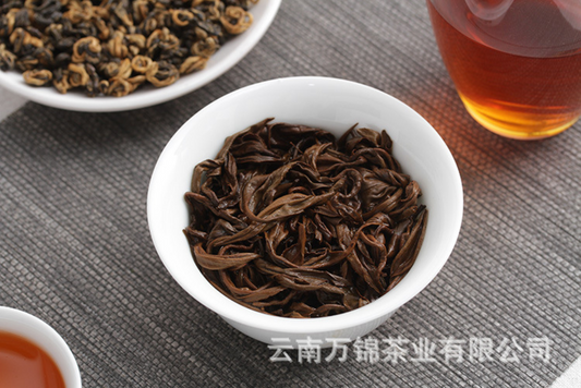 500g Yunnan Fengqing Early Spring Yunnan Black Tea Honey Fragrance Red Conch