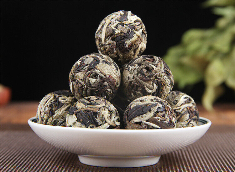 Yunnan Moonlight White Ball Nectar Fragrance Raw Puer Tea Yue Guan Bai Long Zhu