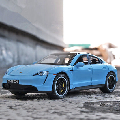 1:32 Porsche Taycan Coupe Diecast Model Car Alloy Metal Toy Vehicle Collection