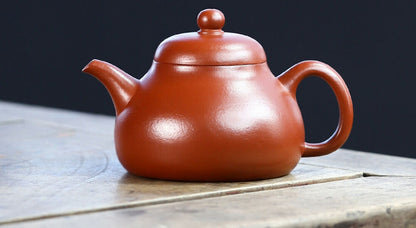 160cc Handmade Purple Sand Tea Pot in Yixing, China Juni Li Gong Fu Hu Tea Pot-
