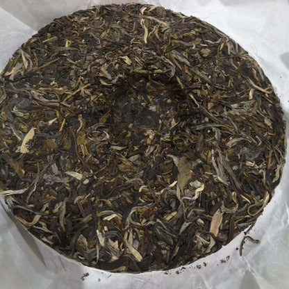 200g Iceland Ancient Tree Leaf Puerh Tea Raw Puerh Tea Cake Benefits Green Tea