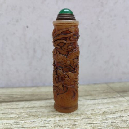 collection carved stone chinese snuff bottles old seal Shoushan dragon statue