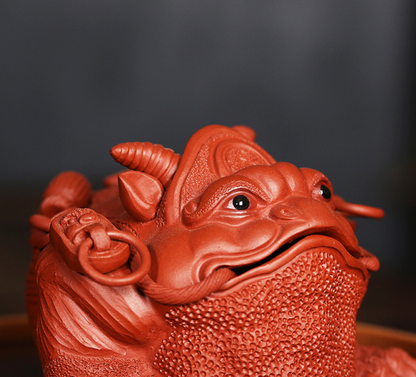 Purple sand tea pet ox horn Golden Toad can raise raw ore Dahongpao tea tray dec