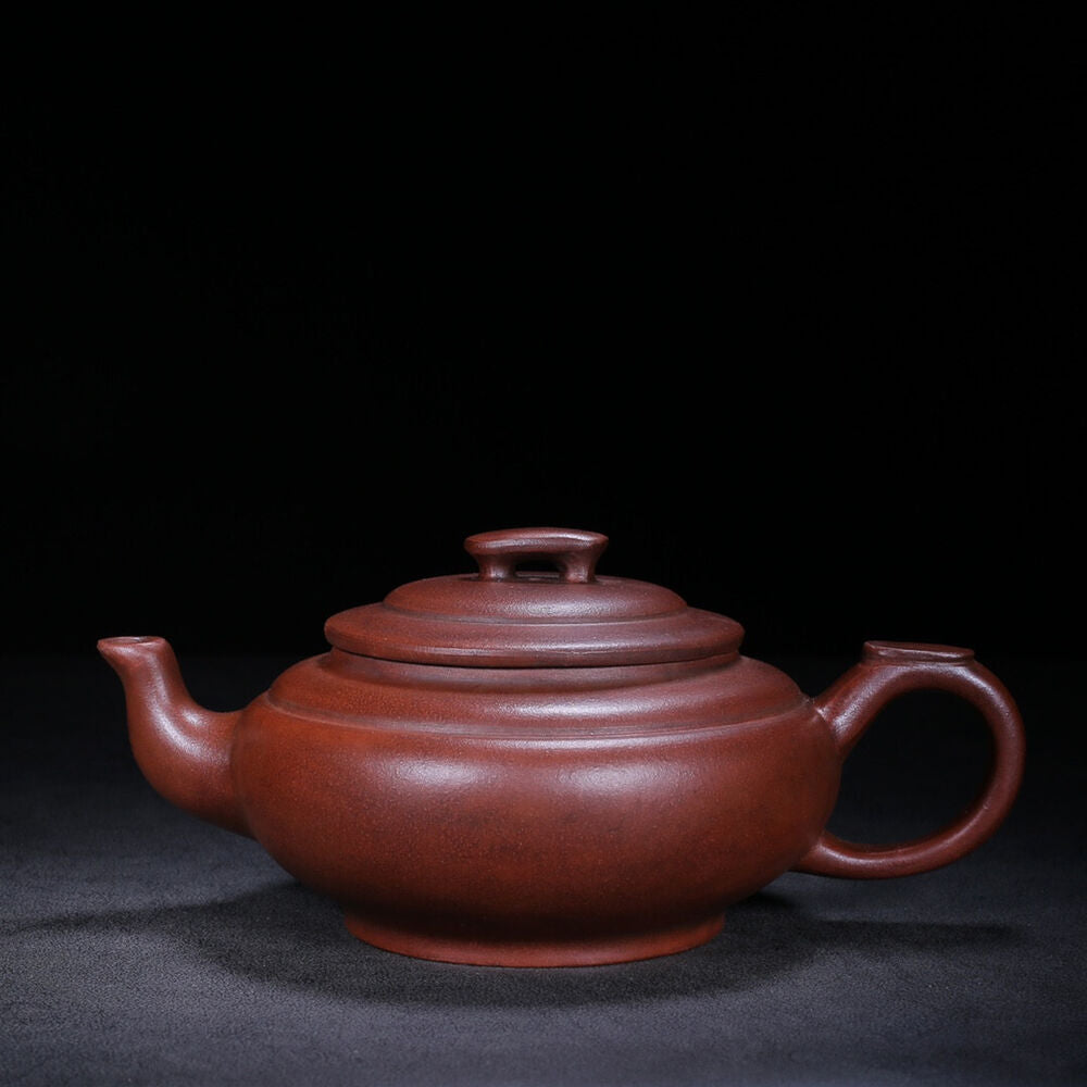 Chinese Yixing Zisha Clay Handmade Exquisite Teapot（上新桥 底款：顾景舟）