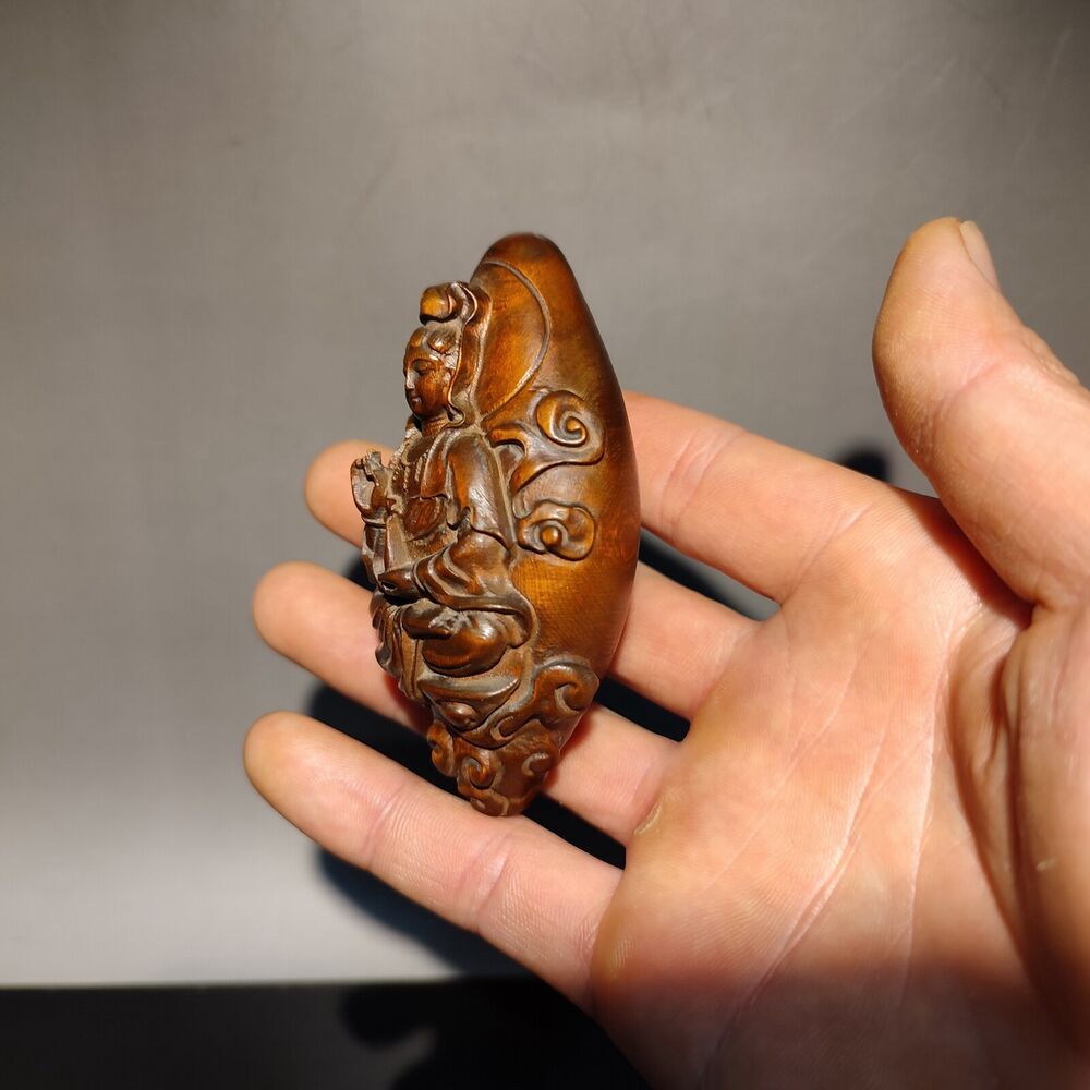 Wood Figure of Guanyin zen bodhisattva Kwan-yin statue buddha meditation wooden