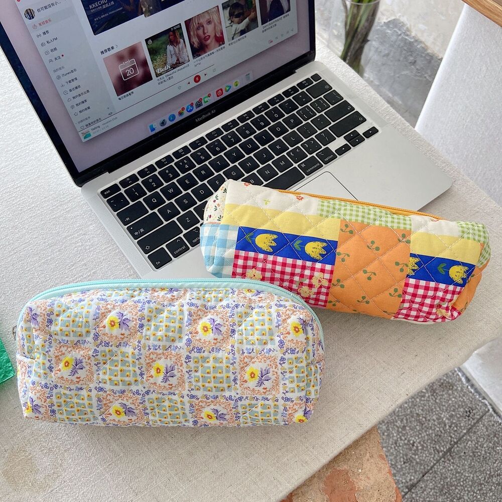 Floral Travel Cosmetic Lipstick Storage Bag Makeup Handbags Wallet Pencil Case