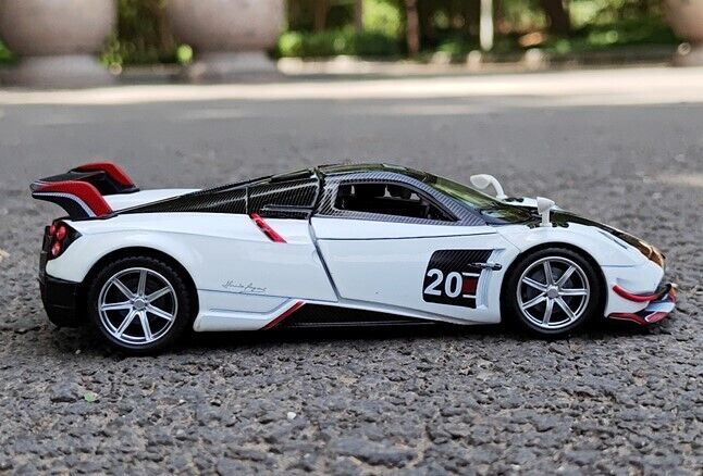 1:32 Pagani Huayra BC Diecast Model Car Toy Vehicle Sound Light Collection Gift