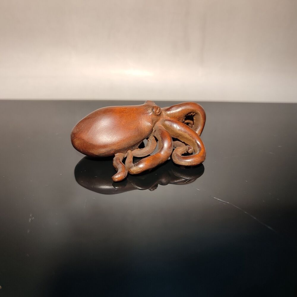 Wooden Octopus Statue Wood Carved Figure Decor Children Gift Toy Animal Kid Baby
