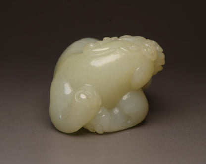Top Chinese Antique Hetian Jade Carving Unicorn Statue Nice Unique Figurine Art