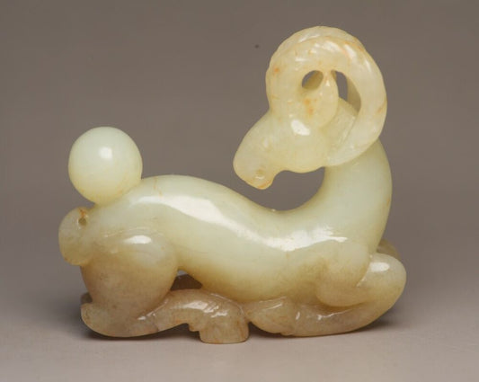 Chinese Old Natural Hetian Jade Hand Carved Exquisite Sheep Statue Figurine Rare