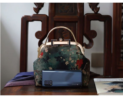 Handmade Bag Pouch Shell Lock Bags Vintage Purse Handbags 120 CM Chain 22*18*6CM