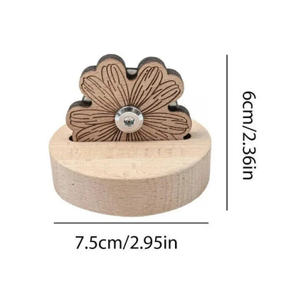 Thread Cutters Wooden Flower Daisy Desktop Carving DIY Cross Stitch Sewing Tools
