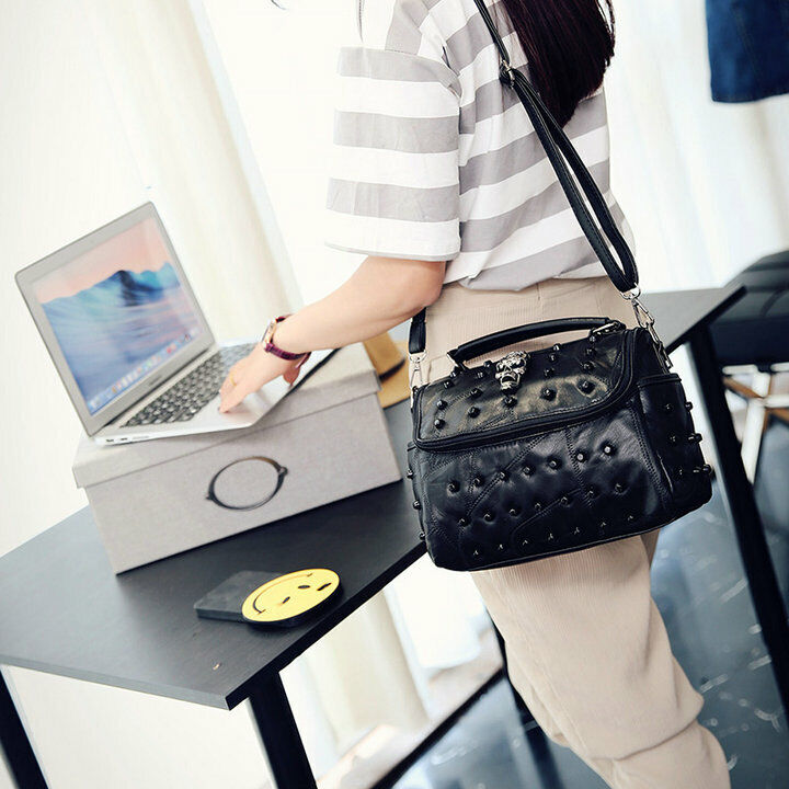 Real Split Sheep Leather Messenger Bag Rivet Skull Handbag Travel Crossbody