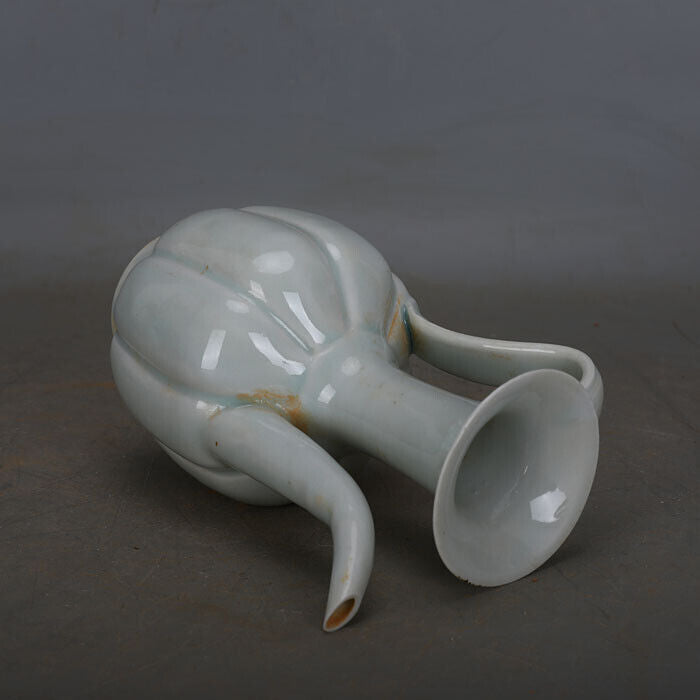 China Song Dynasty Hutian Kiln Blue Glazed Gourd Ridge Neck Porcelain Pot