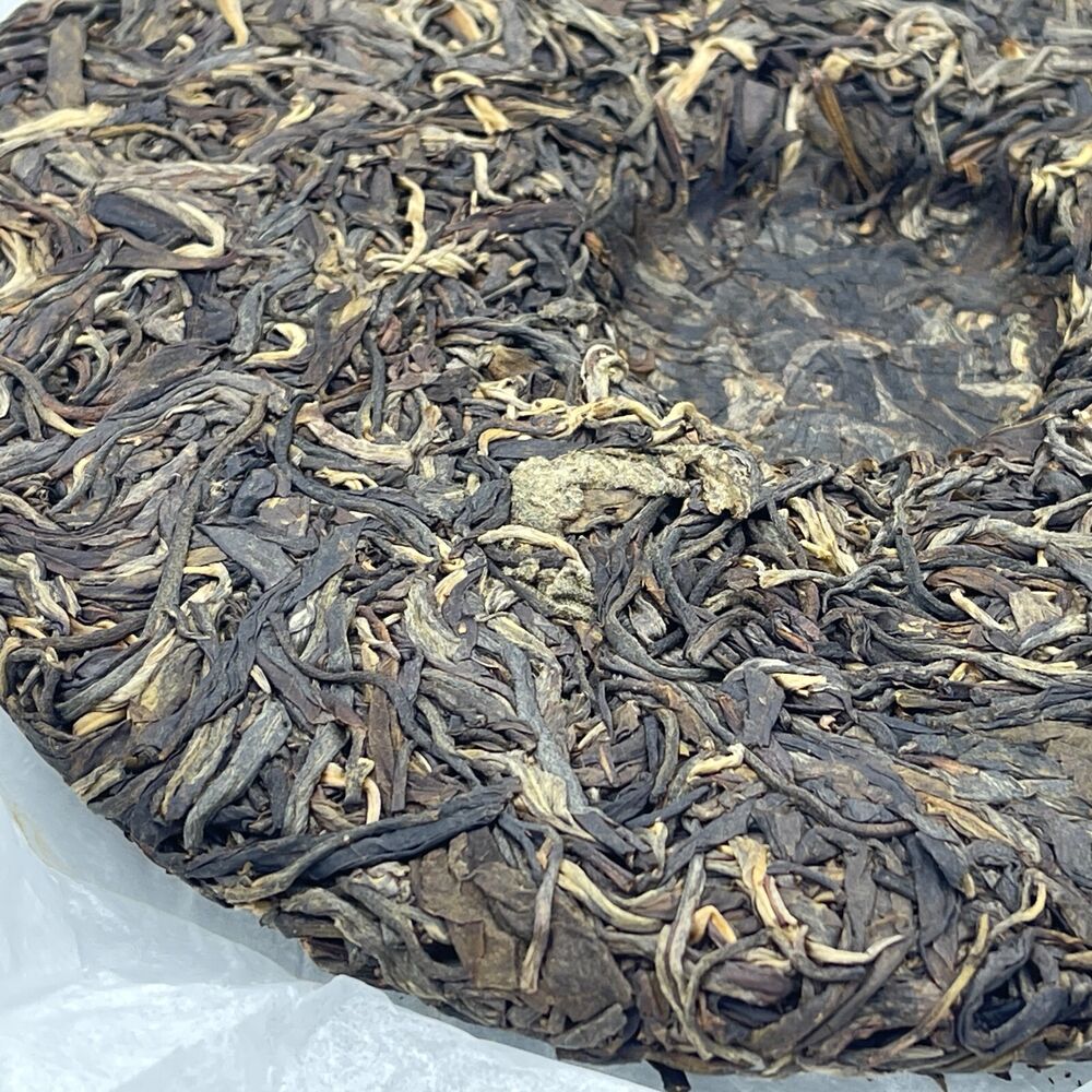 Pu'er tea, 2019, Tianmen Mountain ancient tree, 357 grams, raw