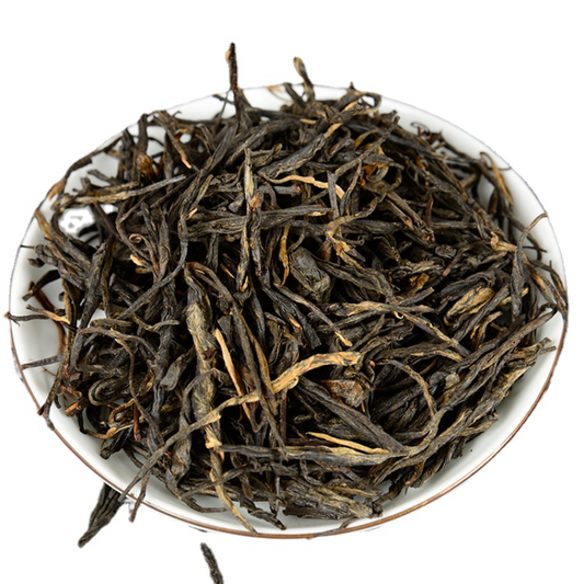 Fengqing Dian Hong tea raw Pine needles one bud two leaves straight black tea