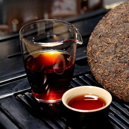 710g Yunnan Old Pu-erh Tea Cake Ancient Tree Puerh Ripe Tea Premium Cooked Pu'er
