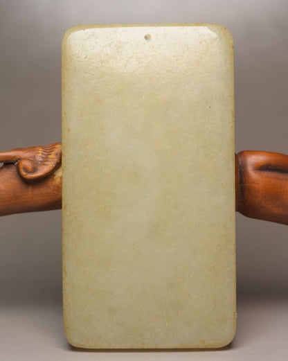 Chinese Natural Hetian Jade Carving Dragon Statue Lucky Jade Pendant Jewelry Art