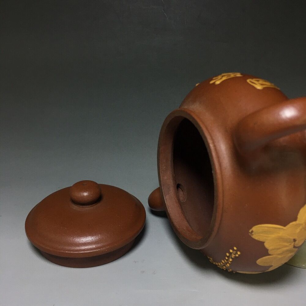vintage chinese yixing purple clay teapot zisha ceremony carving Collectible art