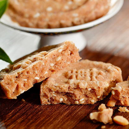 Guilin local snacks Taro rice cakes 康博荔浦香芋米饼300gx3袋 crispy pastry mibing teacake