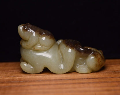 Chinese Natural Hetian Jade Hand Carving Frog Statue Sculpture Figurines Artwork
