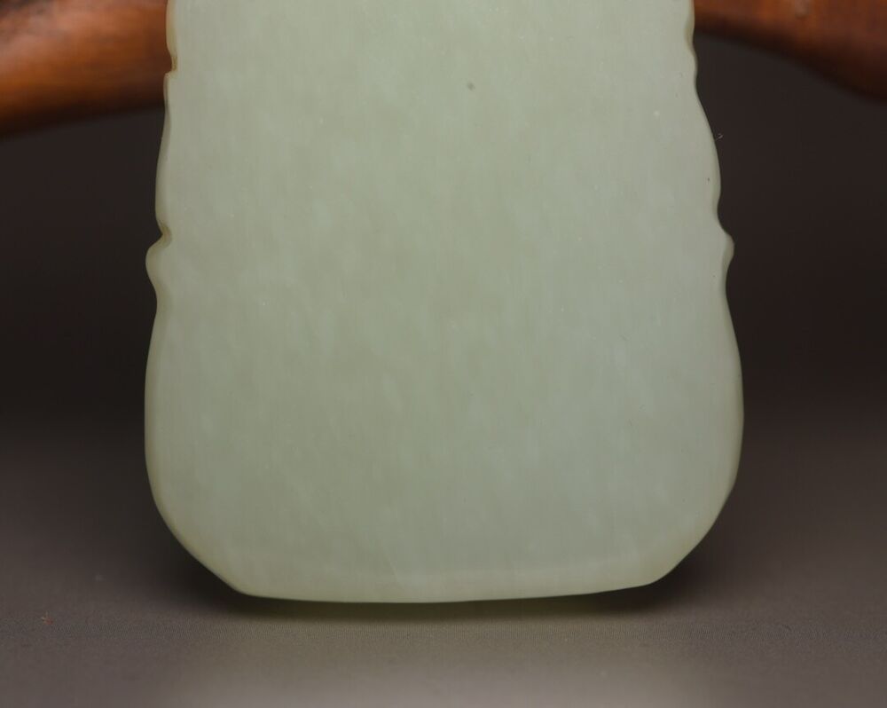 Top Chinese Natural Hetian Jade Carved Guanyin Statue Exquisite Pendant Jewelry