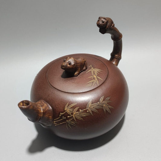 Chinese Yixing Purple Clay Teapot Tea Set Pot Zisha Ceramic Cute Decor Figurine