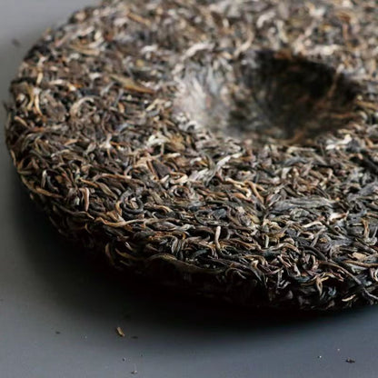 357g Pu-erh Green Tea Cake Laomaner Puerh Raw Tea Yunnan Ancient Tree Pu'er Tea