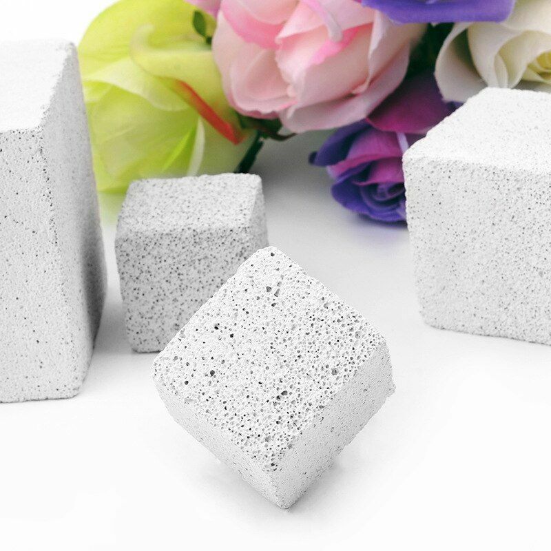 Hamster Rabbit Teeth Molar Stone Small Pet Chew Dental Toy Natural Mineral 3/5cm