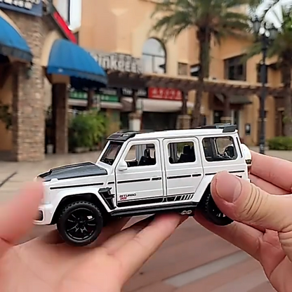 1:32 Mercedes-Benz Brabus G Wagon G700 G65 SUV Diecast Model Car Metal Vehicle