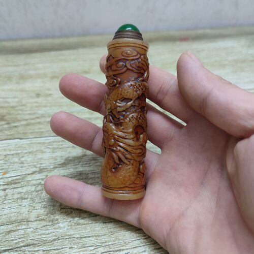 collection carved stone chinese snuff bottles old seal Shoushan dragon statue