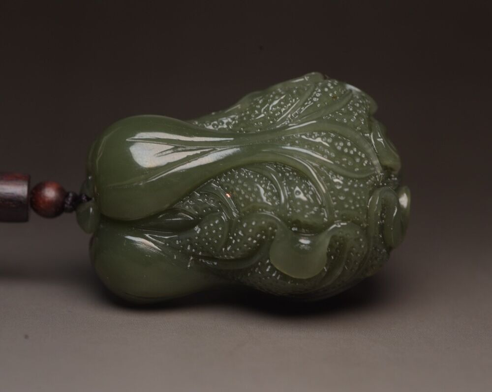 Chinese Natural Hetian Jade Carving Chinese Cabbage Exquisite Pendant Jewelry