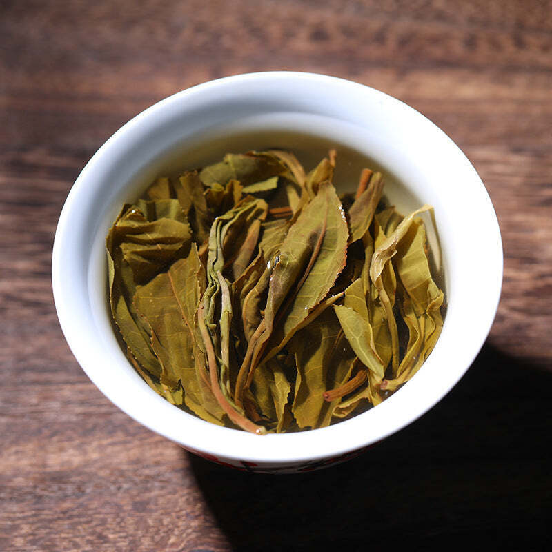 357g Yunnan Raw Puerh Tea Cake Bulang Mountain Pu-erh Shengcha Premium Pu'er Tea