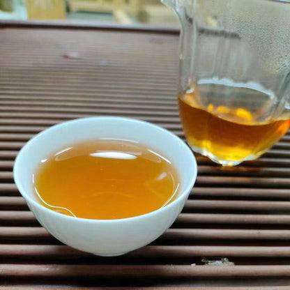 357g Yunnan Raw Puerh Old Tea 2000 Qingyunhao Aged Pu'er Raw Tea Cake Pu-erh Tea