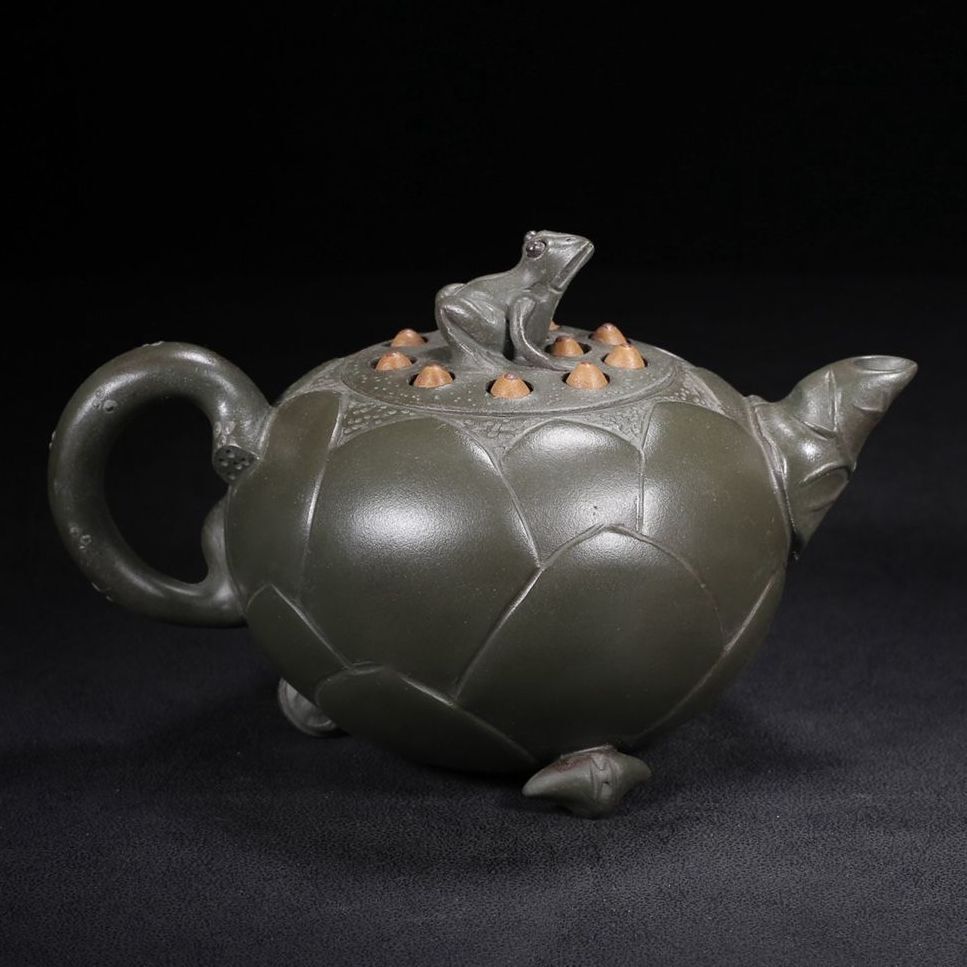 Vintage Chinese Yixing Purple Clay Teapot Zisha Ceremony Fine Frog Lotus Teaware