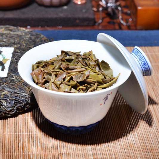 357g Organic Green Tea Yunnan Pu'er Tea Tea Cake Shengshi chuanqi