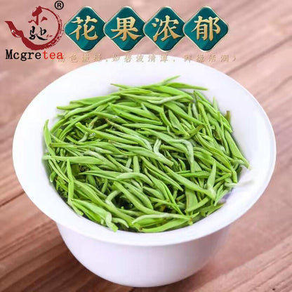 New Chinese New Tea Biluochun Cloud Canned New Tea Spring Green Tea 100g